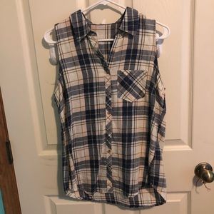 Maurice’s plaid sleeveless top